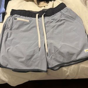 Men Vuori boardshorts